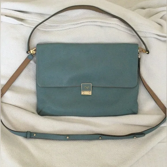 ANYA HINDMARCH Oversized Crossbody Clutch Shoulder Bag Baby Blue Leather 3way